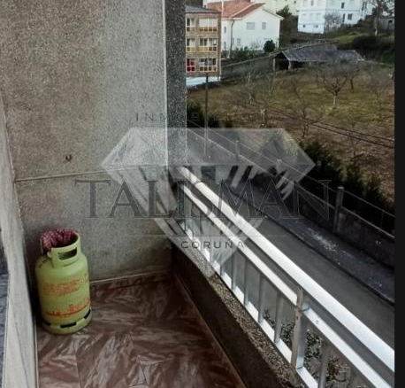 ALQUILER EN VILA DE CRUCES CENTRO