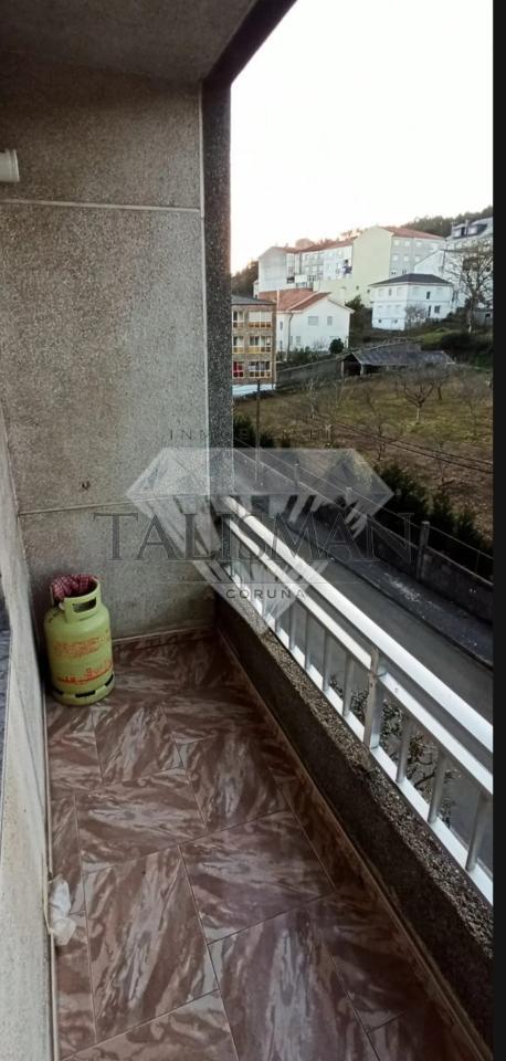 ALQUILER EN VILA DE CRUCES CENTRO