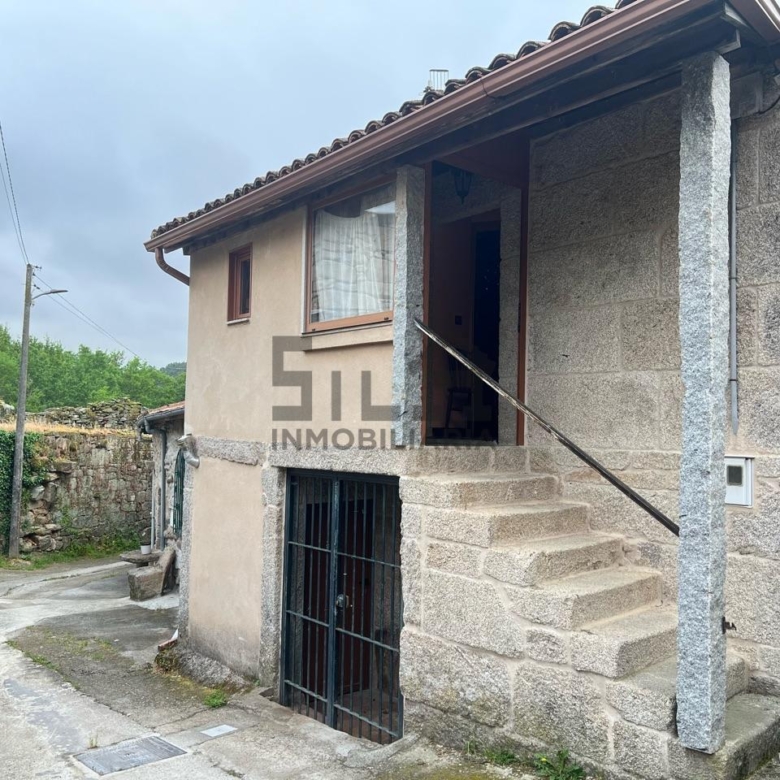 VENTA CASA EN AMOEIRO