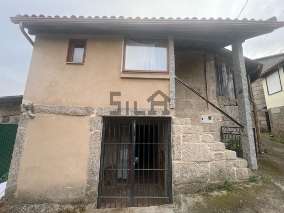 VENTA CASA EN AMOEIRO
