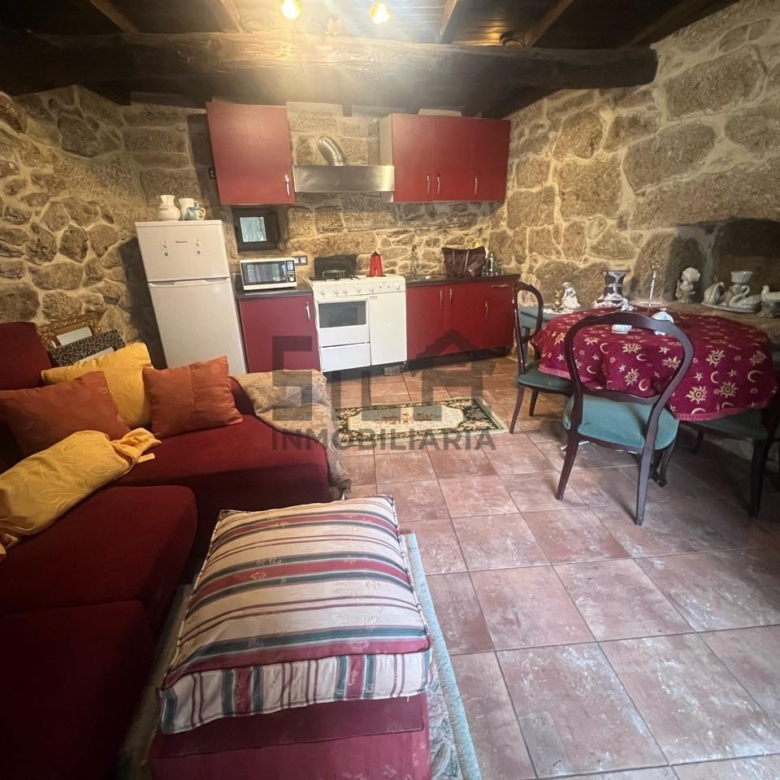 VENTA CASA EN AMOEIRO