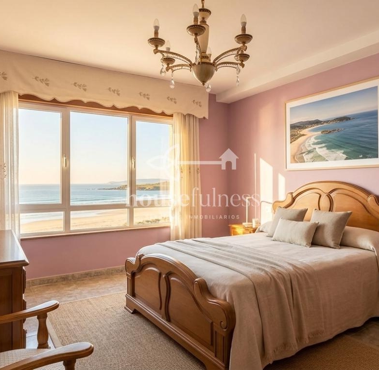 ÚNICA Y EXCLUSIVA VIVIENDA EN PRIMERA LÍNEA DE PLAYA EN VALDOVIÑO , A CORUÑA