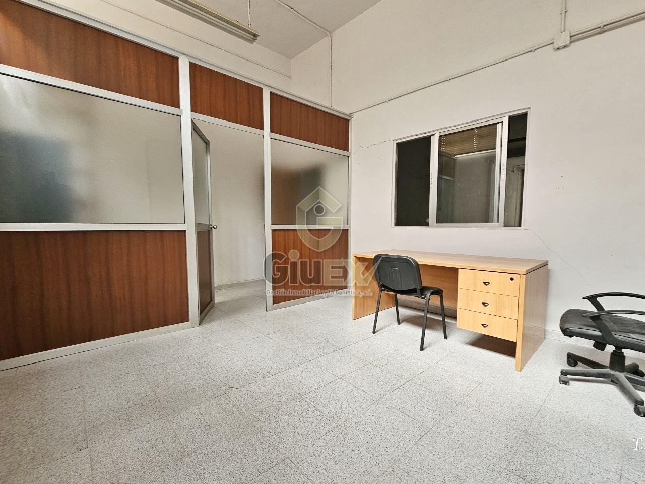 177626738983300029148_177626663163 Local Comercial en Cáceres