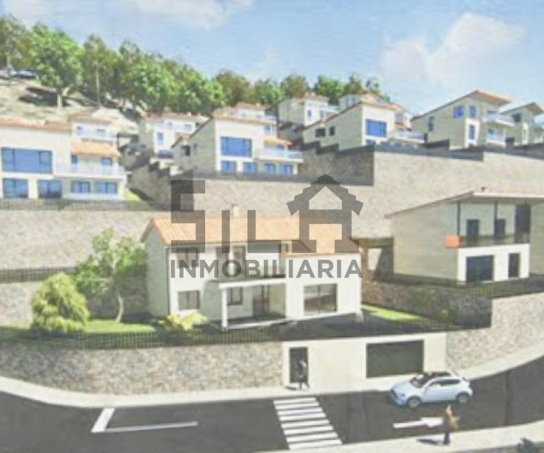 VENTA CHALET URBANIZACIÓN A MOURA