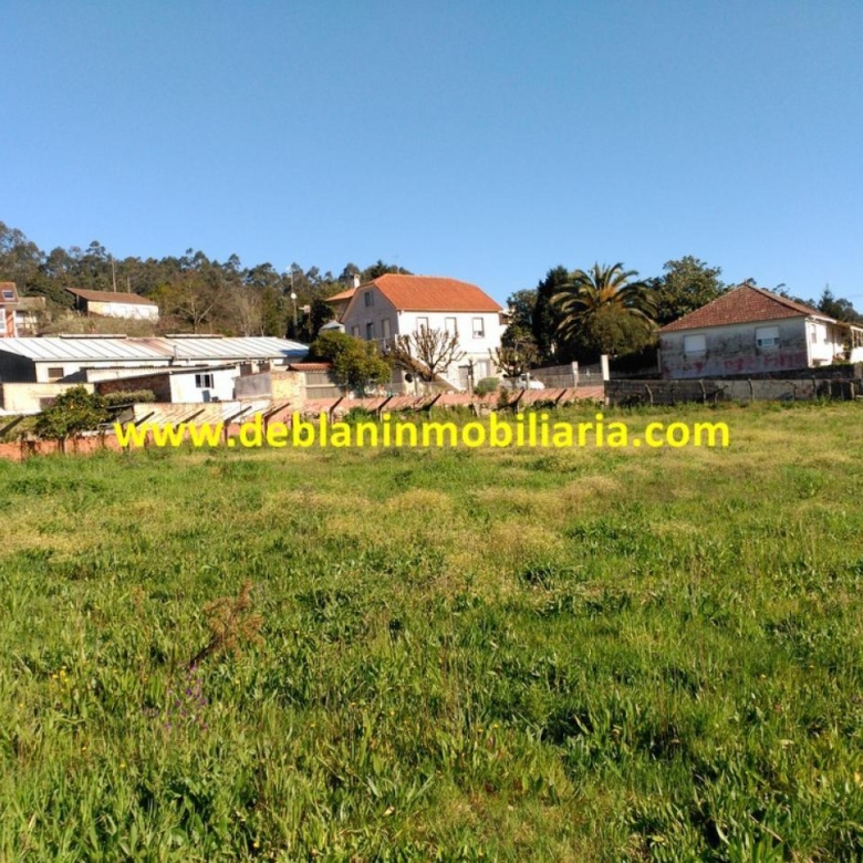 TERRENO EDIFICABLE  DE 3.816 M2, A 5 MINUTOS DEL CENTRO