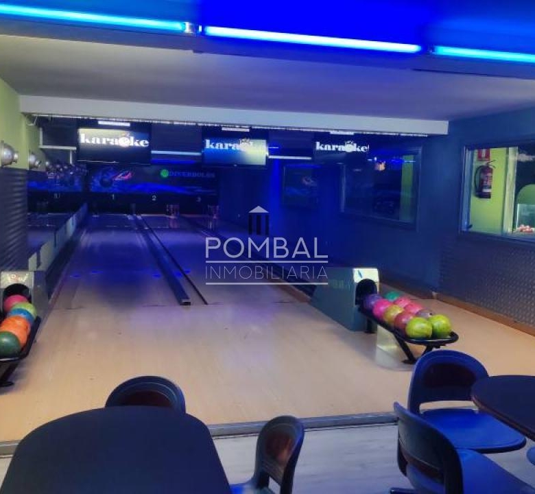 TRASPASO DE LOCAL, con Licencia de PUB