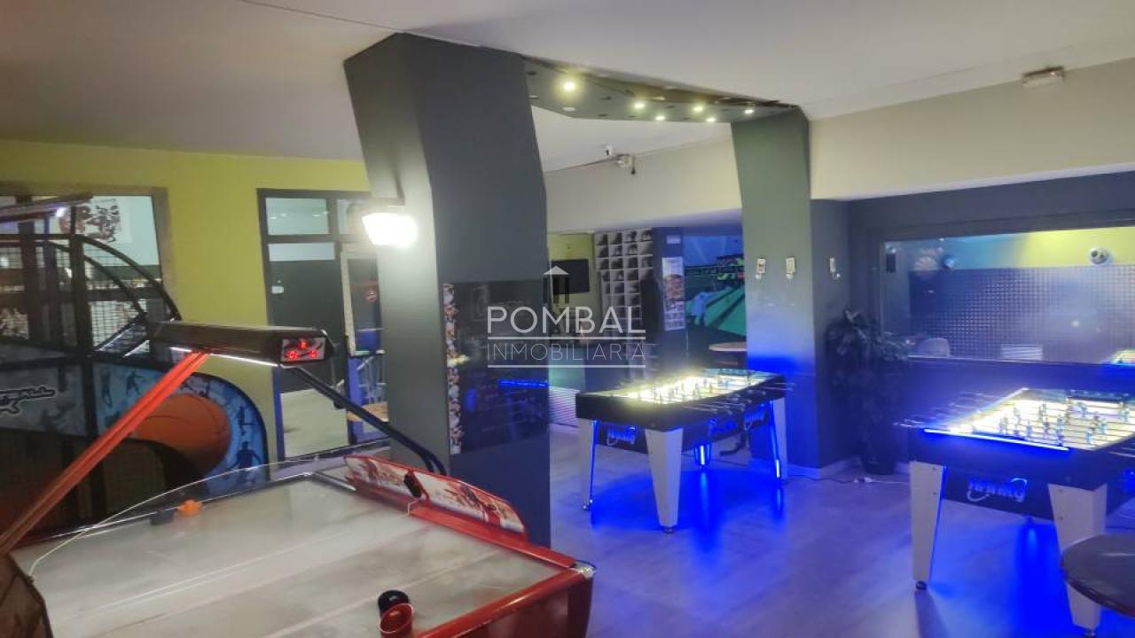 TRASPASO DE LOCAL, con Licencia de PUB