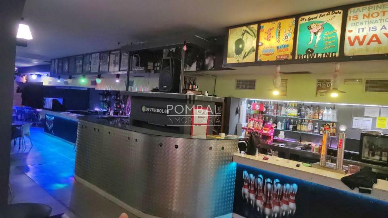 TRASPASO DE LOCAL, con Licencia de PUB