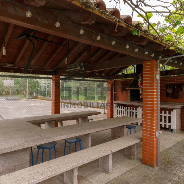 VENTA CHALET EN TABOADELA