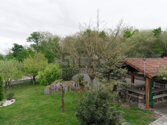 VENTA CHALET EN TABOADELA