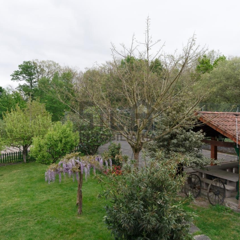 VENTA CHALET EN TABOADELA