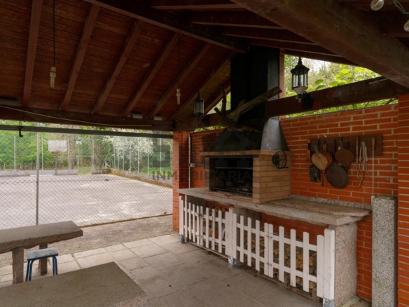 VENTA CHALET EN TABOADELA