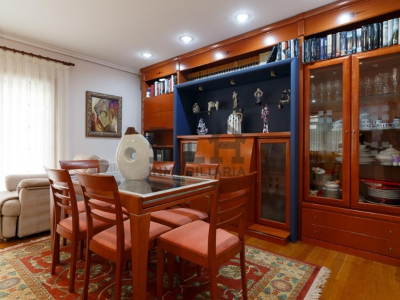 VENTA CHALET EN TABOADELA