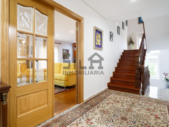 VENTA CHALET EN TABOADELA