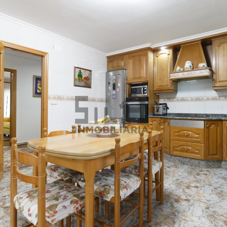 VENTA CHALET EN TABOADELA