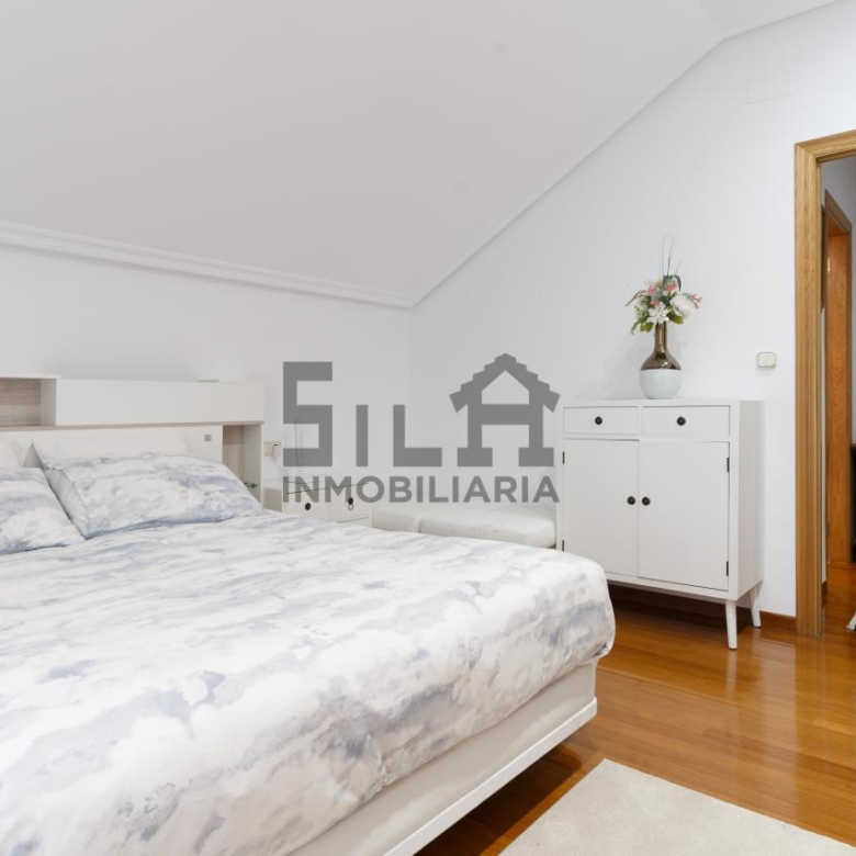 VENTA CHALET EN TABOADELA