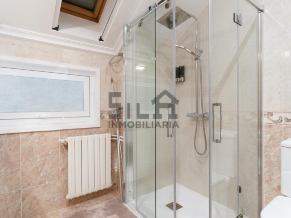 VENTA CHALET EN TABOADELA