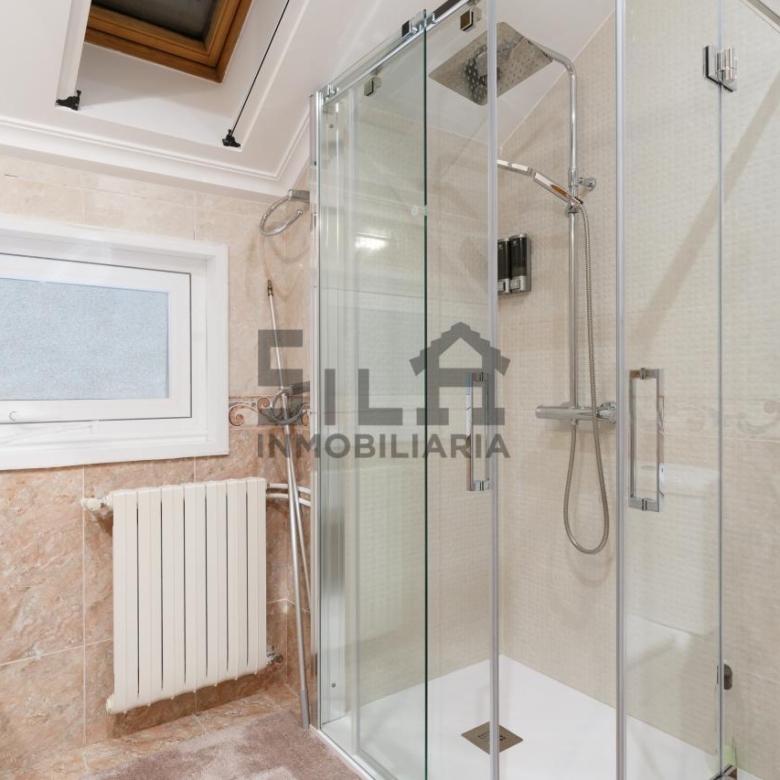 VENTA CHALET EN TABOADELA