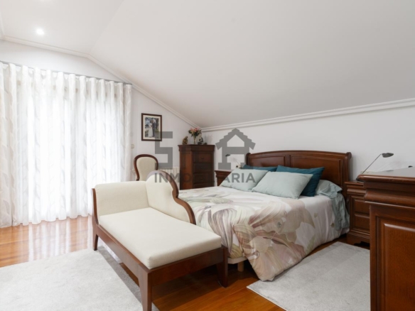 VENTA CHALET EN TABOADELA