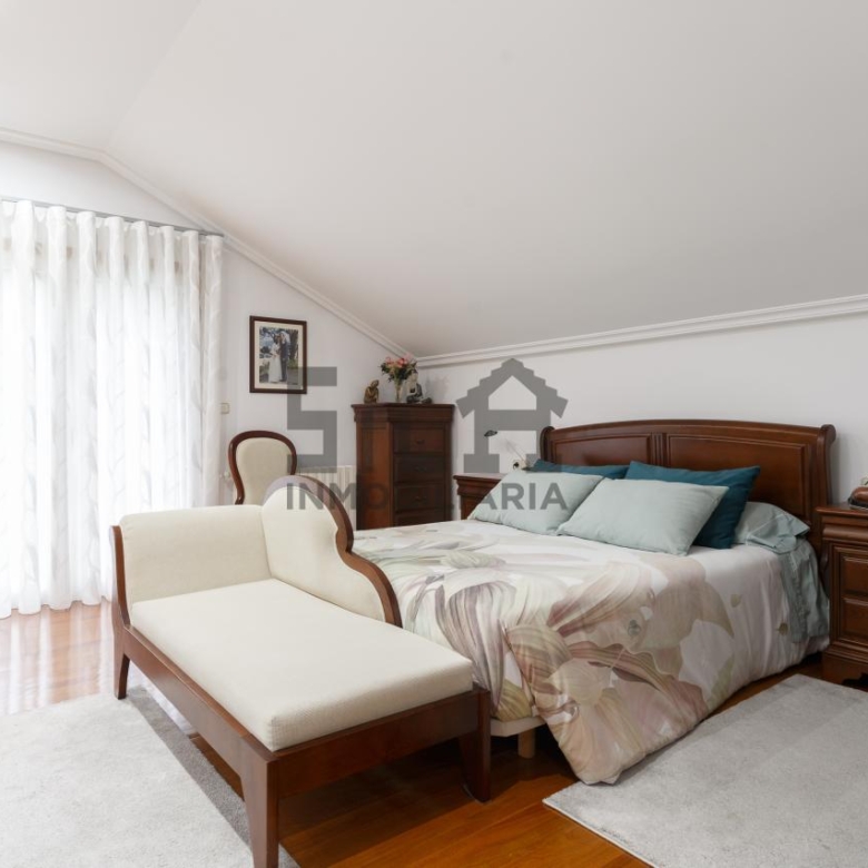 VENTA CHALET EN TABOADELA