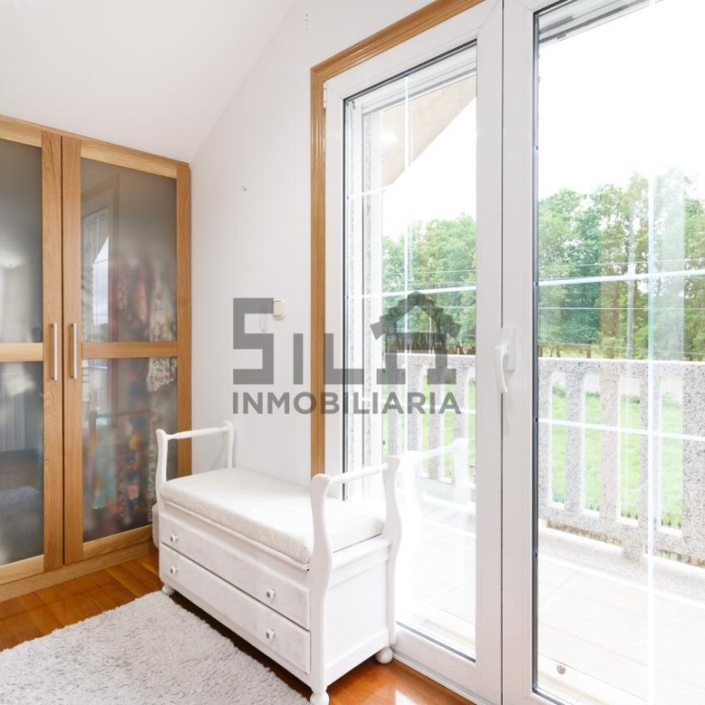VENTA CHALET EN TABOADELA