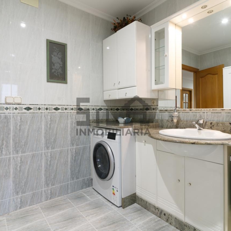 VENTA CHALET EN TABOADELA