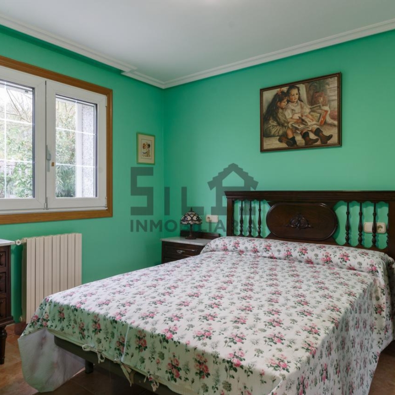 VENTA CHALET EN TABOADELA