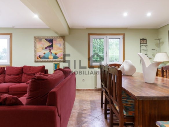 VENTA CHALET EN TABOADELA