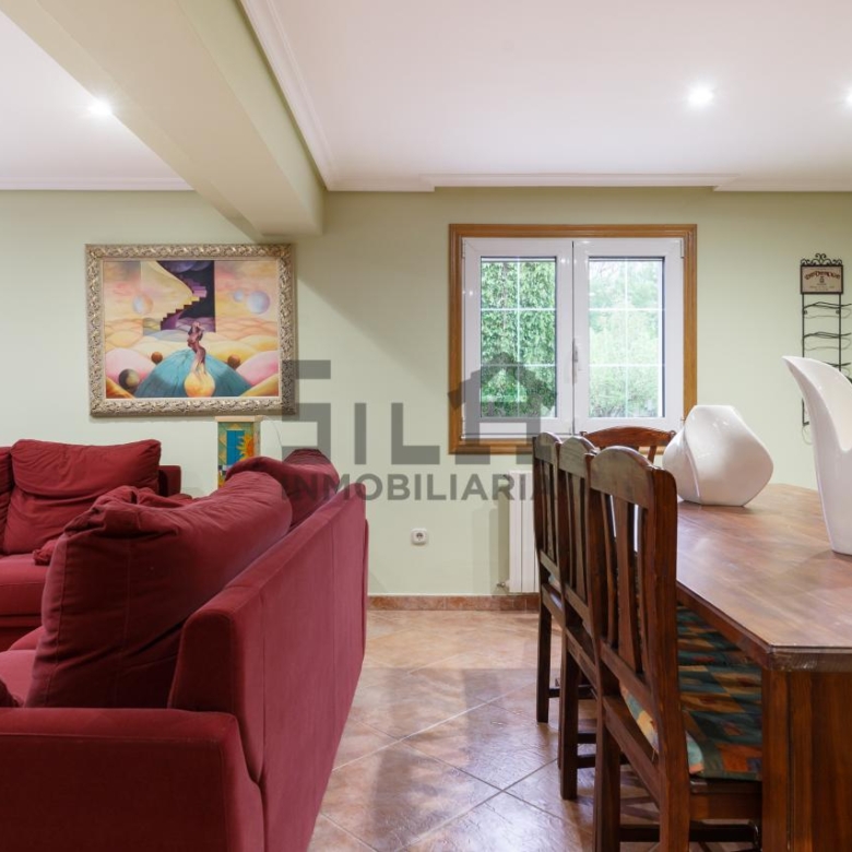 VENTA CHALET EN TABOADELA