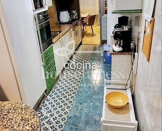 Vivienda + negocio en venta: oportunidad única para vivir y emprender