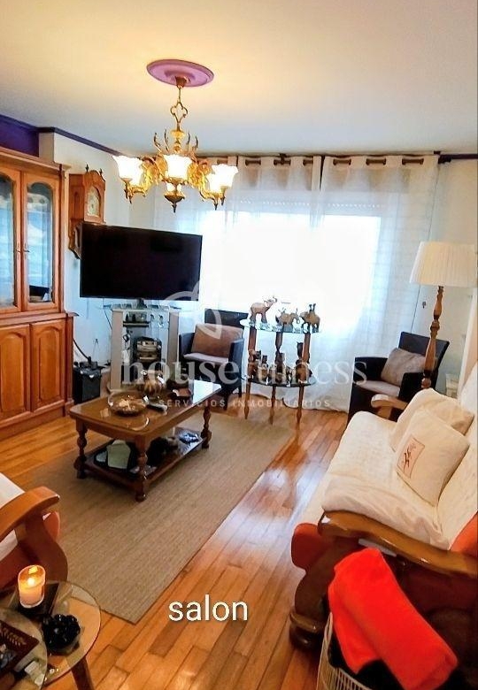 Vivienda + negocio en venta: oportunidad única para vivir y emprender