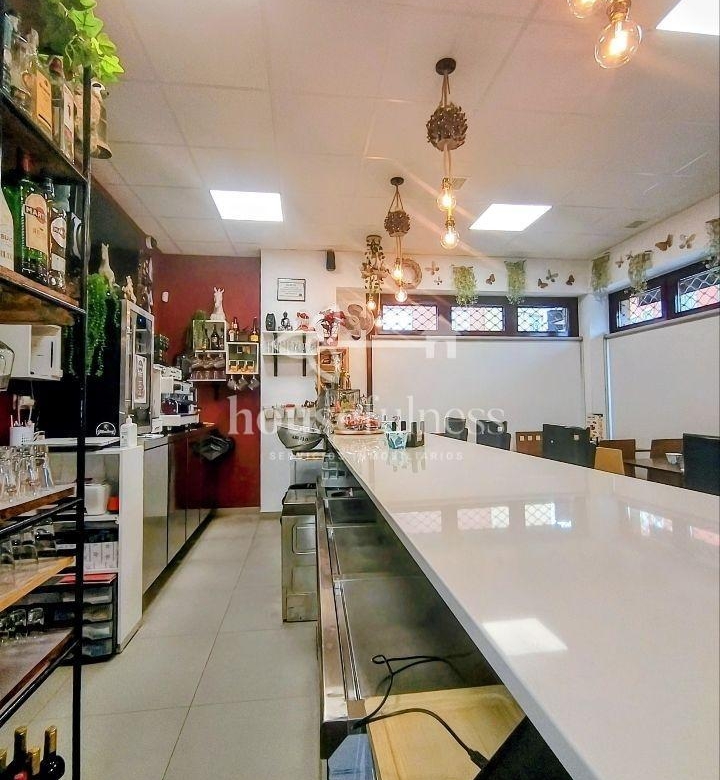Vivienda + negocio en venta: oportunidad única para vivir y emprender