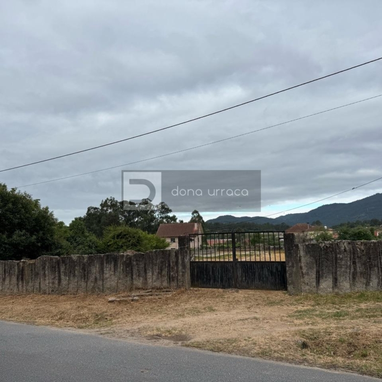 OPORTUNIDAD FINCA URBANIZABLE PROXIMA A TUI!!!!!