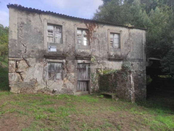 CASA PARA REHABILITAR CON FINCA