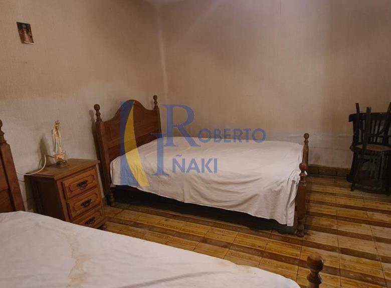 CASA PARA REFORMAR CON HUERTA EN FRESNO DE LA VEGA