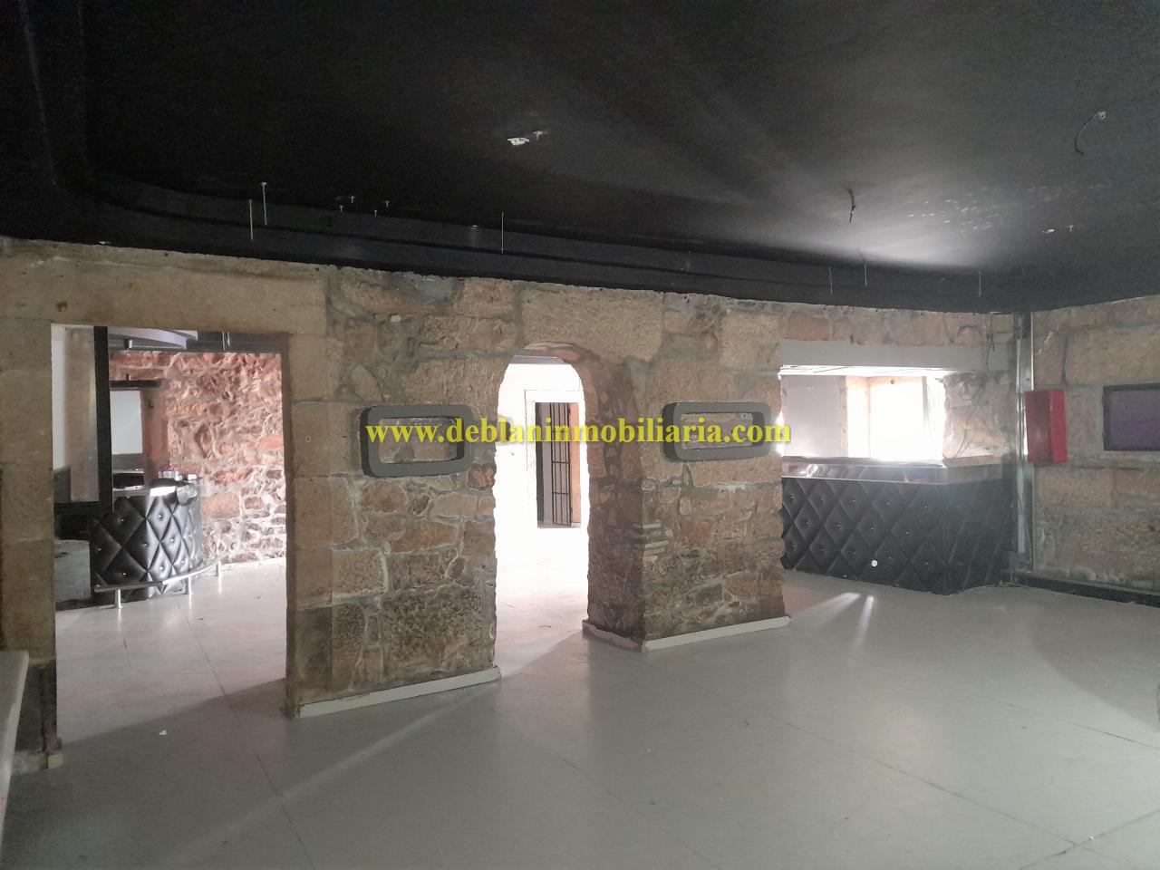 177702298707800044595_177702266259 GRAN PROPIEDAD DE 745m2 EN LA ZONA MONUMENTAL DE TUI