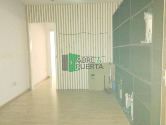 OFICINA EN ALQUILER