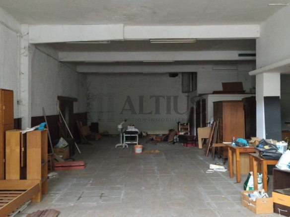 Amplio local comercial en alquiler – 200 m² + posibilidad de anexo comunicado