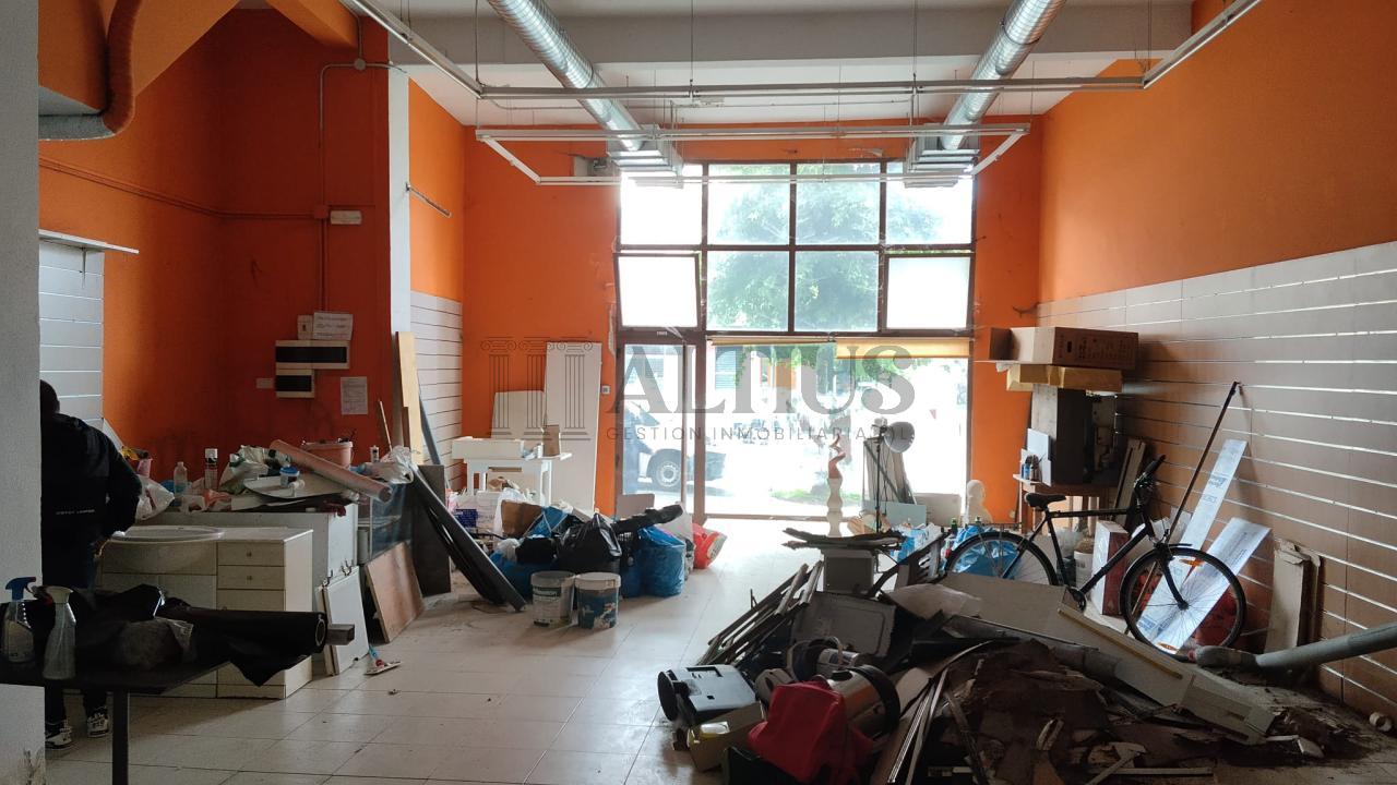 Local comercial en alquiler en Avenida Rodríguez de Viguri – 200 m² con opción de ampliación