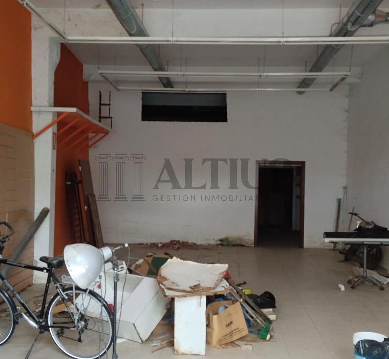 Local comercial en alquiler en Avenida Rodríguez de Viguri – 200 m² con opción de ampliación