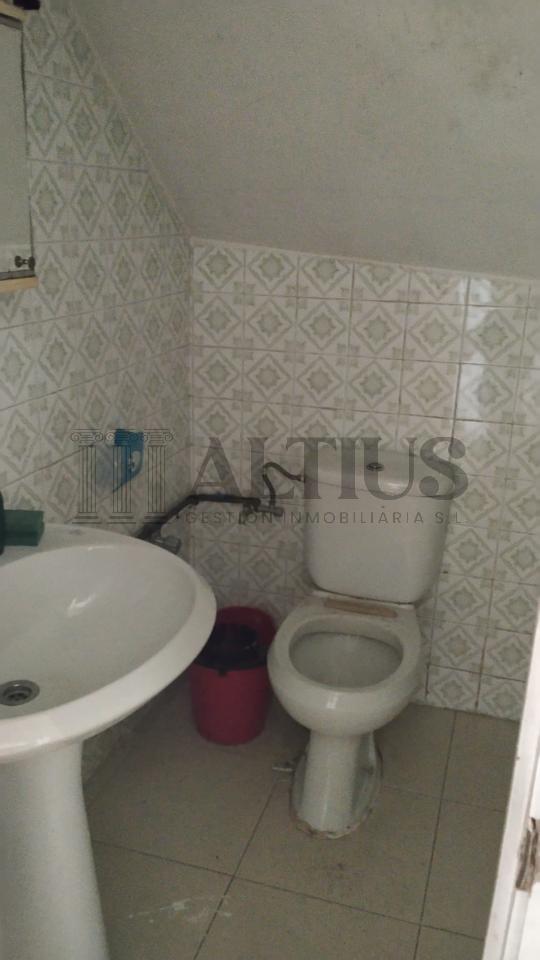 Local comercial en alquiler en Avenida Rodríguez de Viguri – 200 m² con opción de ampliación