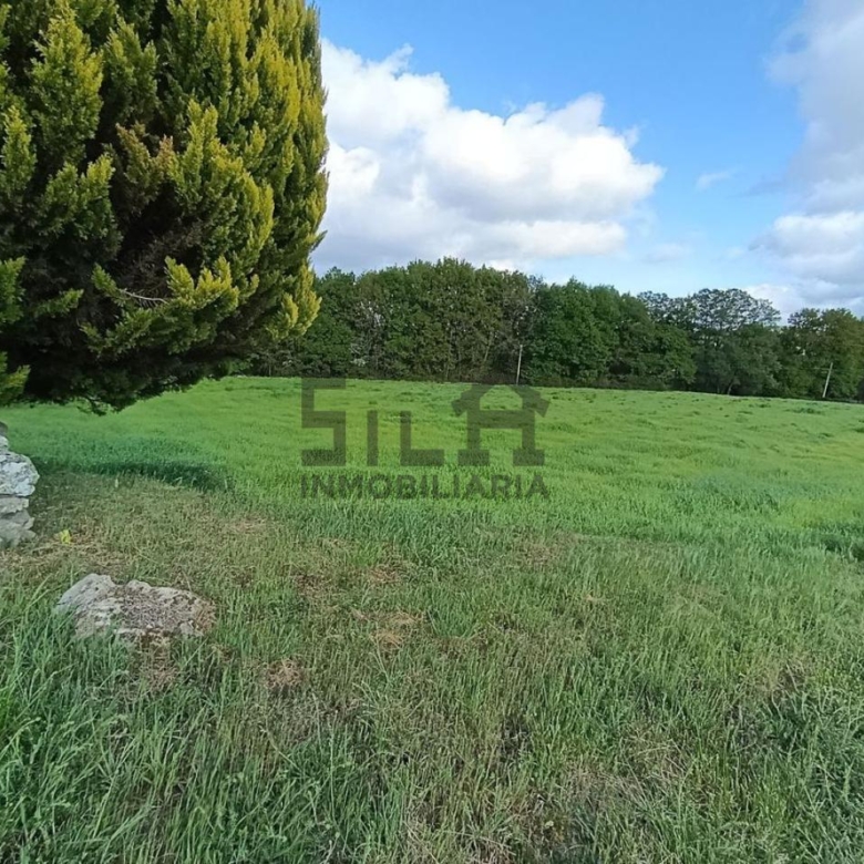 VENTA NAVE EN SARRIA