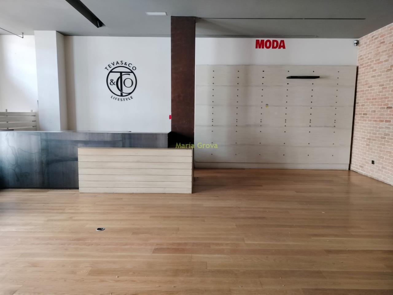 177825094333300029267_177825075288 Local Comercial en Vigo
