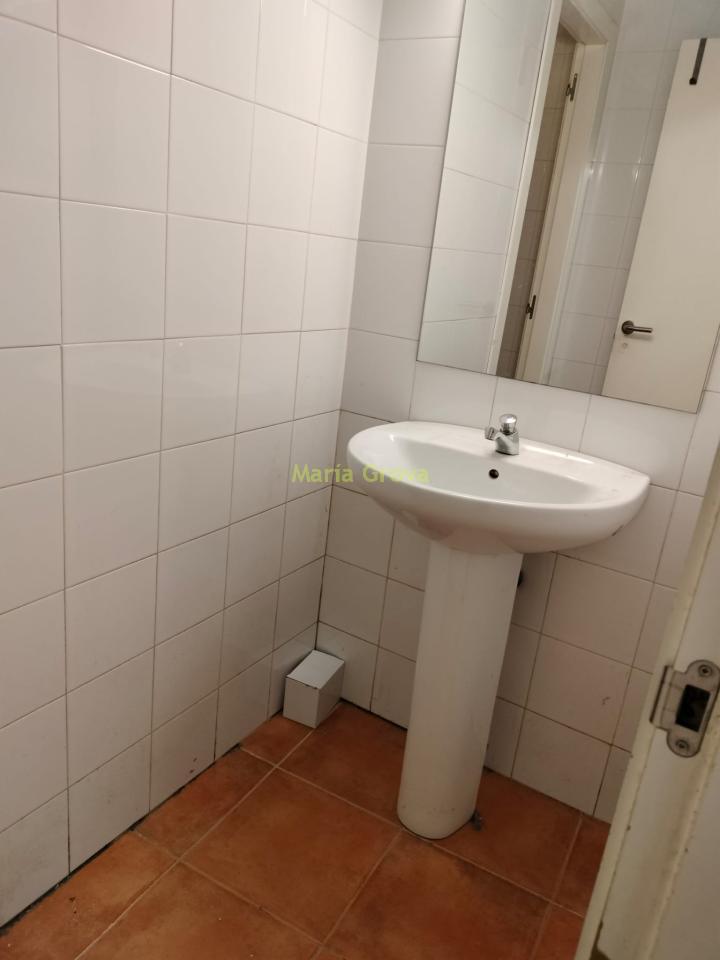 177825094560900029267_177825076210 Local Comercial en Vigo