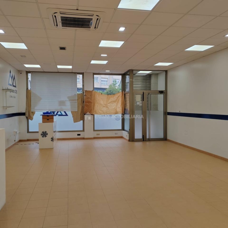 Local Comercial-Pontedeume