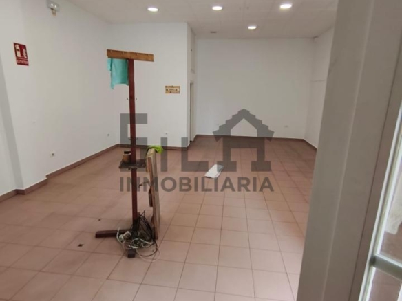 ALQUILER LOCAL ZONA COUTO