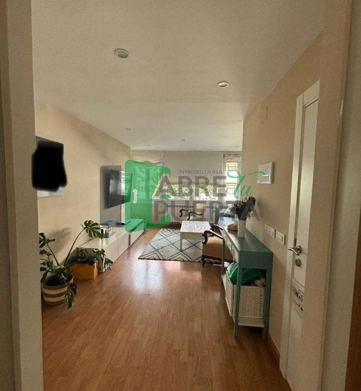 PISO EN VENTA EN LA ZONA DE LAGUNAS, CERCA DE LA UNIVERSIDAD