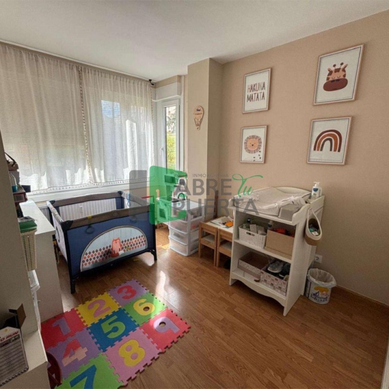PISO EN VENTA EN LA ZONA DE LAGUNAS, CERCA DE LA UNIVERSIDAD