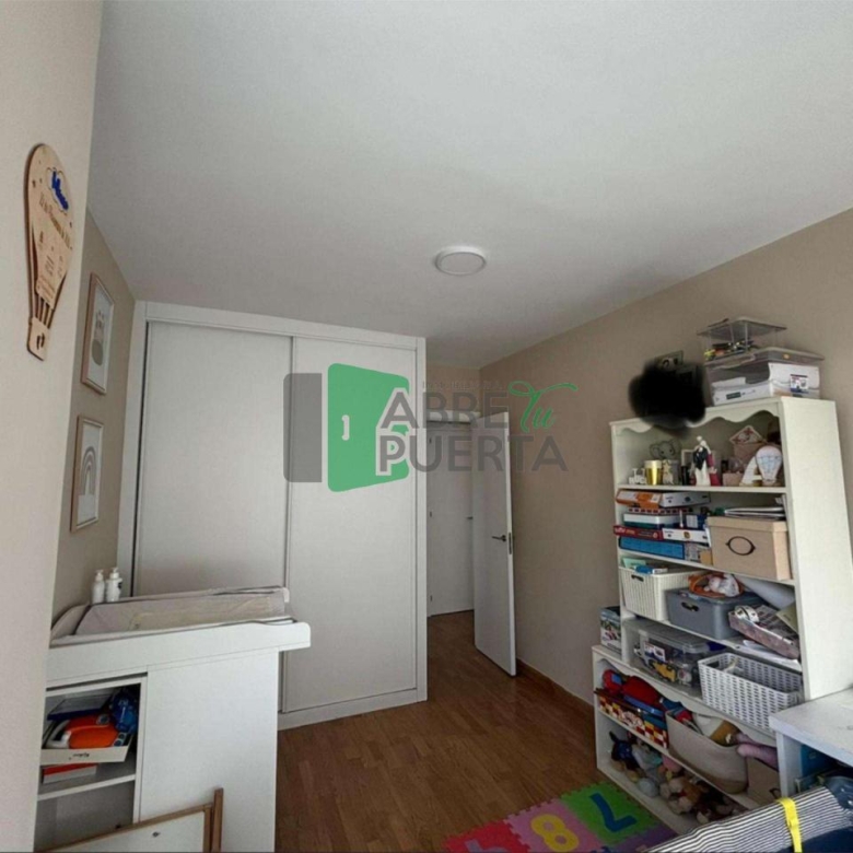 PISO EN VENTA EN LA ZONA DE LAGUNAS, CERCA DE LA UNIVERSIDAD