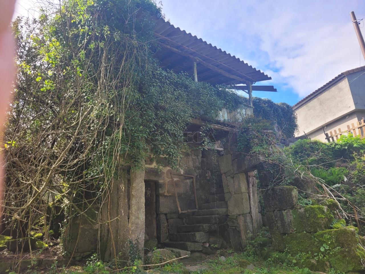 177877499681200010892_177877488781 Solar de 5000m2 edificable en Salvaterra.